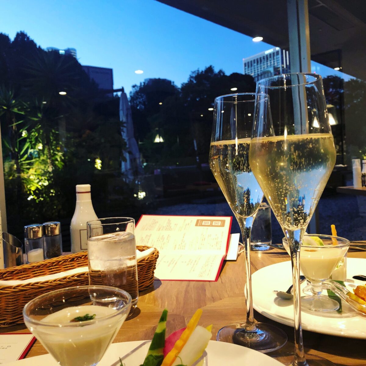 なかよく なかよく