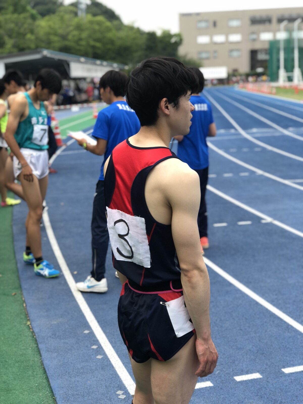 日体大長距離競技会800m 2’03″38