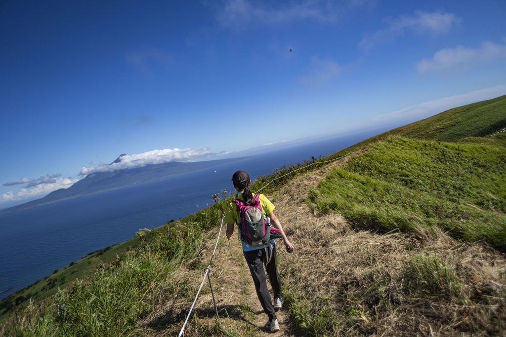 礼文島 桃岩展望台から見える利尻山